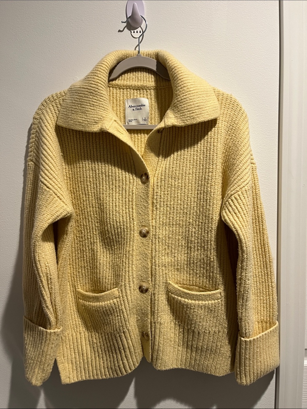 Abercrombie & Fitch Pale Yellow Ribbed Button-Front Cardigan